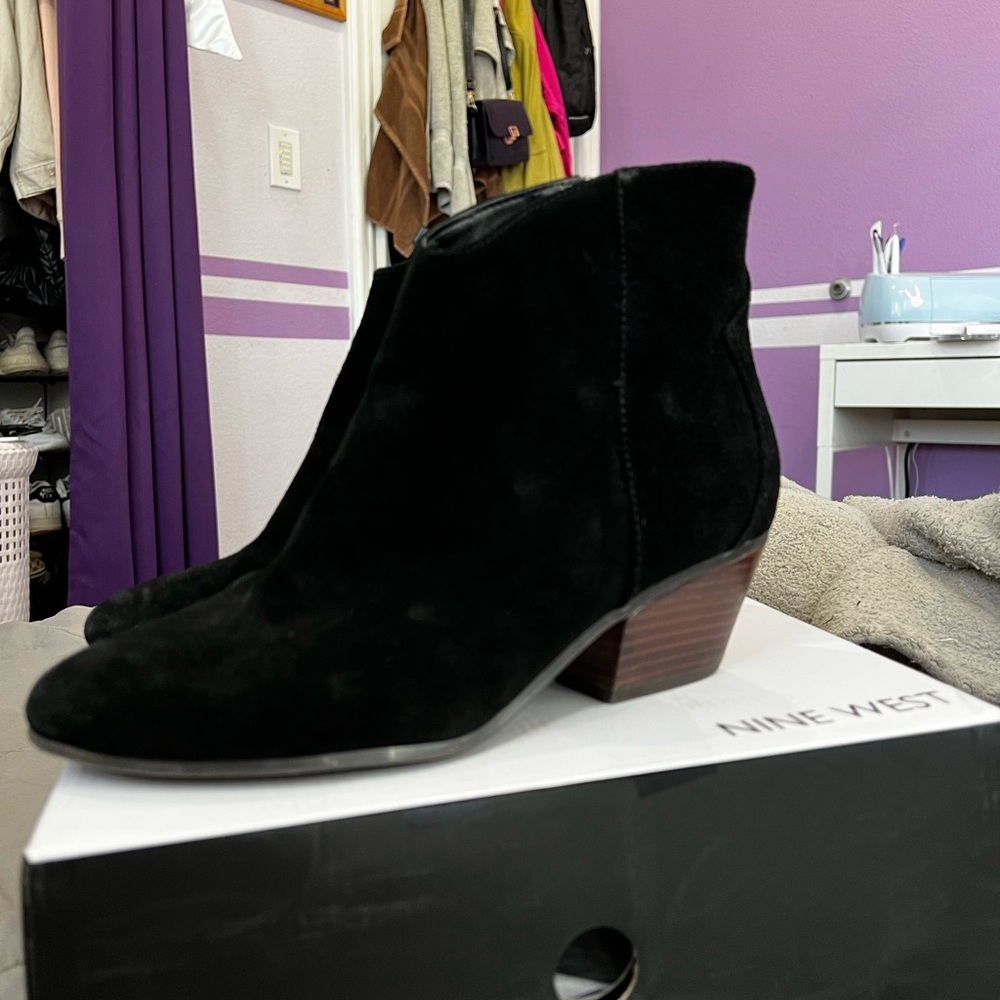 very cute nine west booties